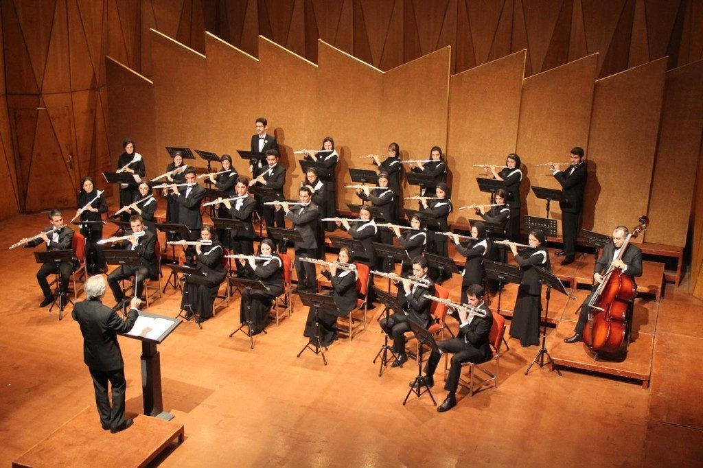 Flötenchor Tehran Flute Choir  musiziert in Feldkirch