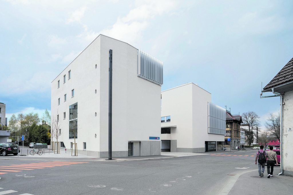 Eine in jeder Weise  angemessene Architektur