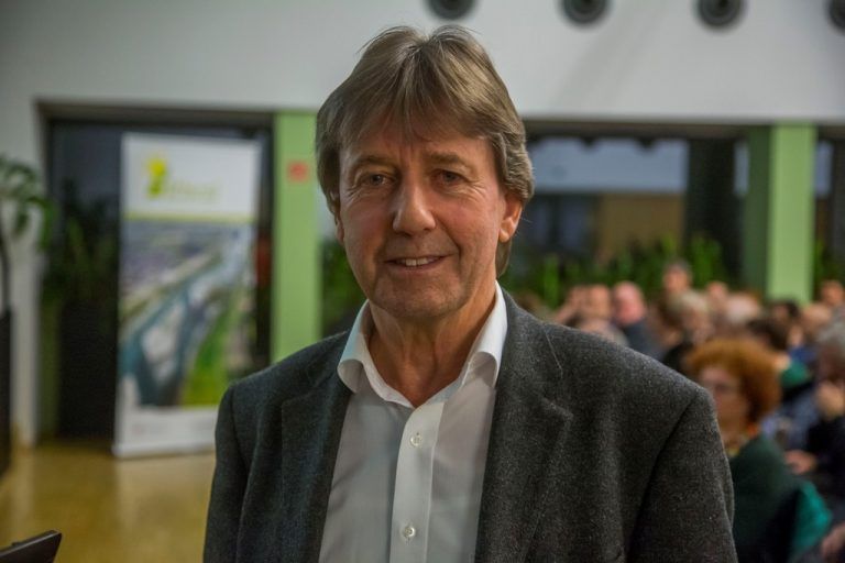Rhesi und der Kampf um Akzeptanz