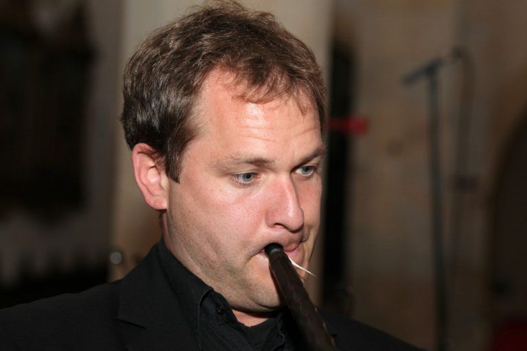 Frithjof Smith hat 2017 die Leitung der Zinkklasse an der „Schola Cantorum Basilensis“ übernommen. F. smith
