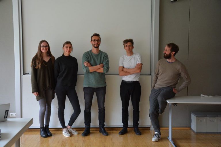 Im Rahmen des ersten FAQathons haben sich Menschen aus unterschiedlichen Bereichen mit dem Thema Alpwirtschaft auseinandergesetzt. FAQ