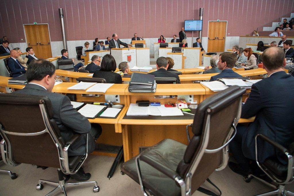 Volksabstimmungsgesetz wird als Reaktion auf Ikea in Lustenau geändert.