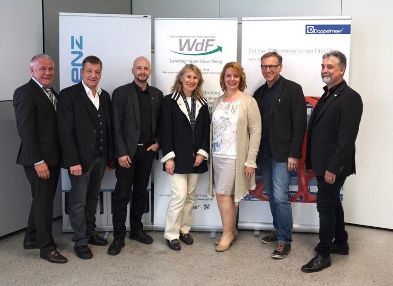 V. l.: Michael Walser Th. Flauger, Hendrik Schütte, Brigitte Birnleitner (Doppelmayr), Martina Draxl (WdF), Dietmar Moosbrugger (Doppelmayr), Michael Defranceschi (WdF). Weger