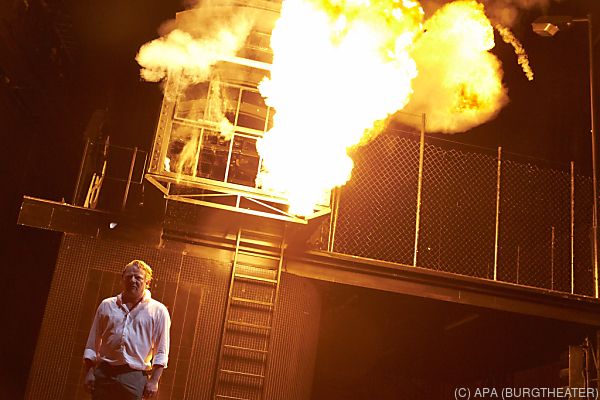 Nichts an Sprengkraft verloren: Kusejs &#8220;Faust&#8221; an der Burg