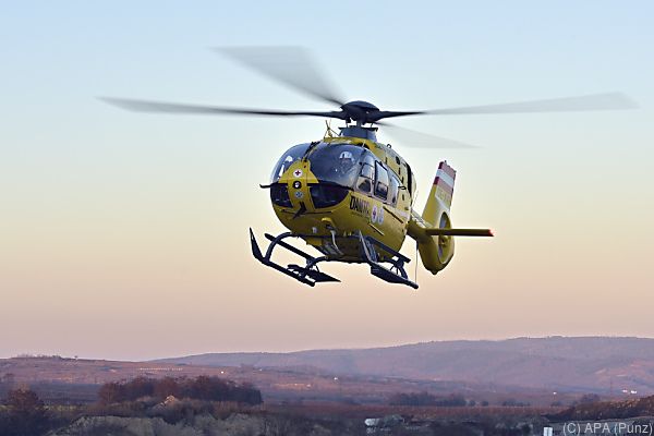 66-Jährige bei Frontalzusammenstoß zweier Pkw in OÖ getötet