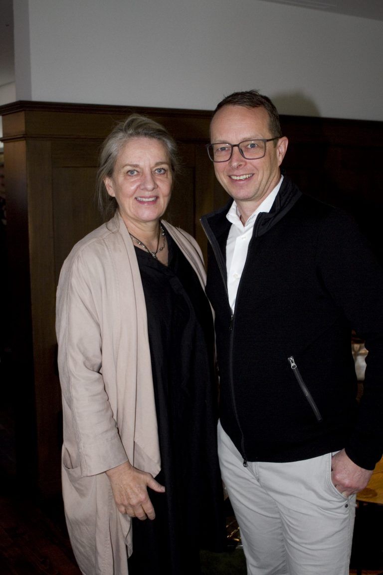 Künstlerin Edith Hofer und René Nick.