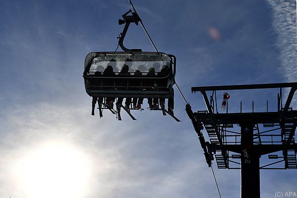 VKI-Preisvergleich: Skifahren auch heuer deutlich teurer