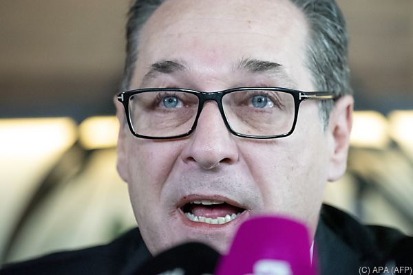 Casinos-Affäre: Spekulationen über Novomatic-Kontakt zu Kurz