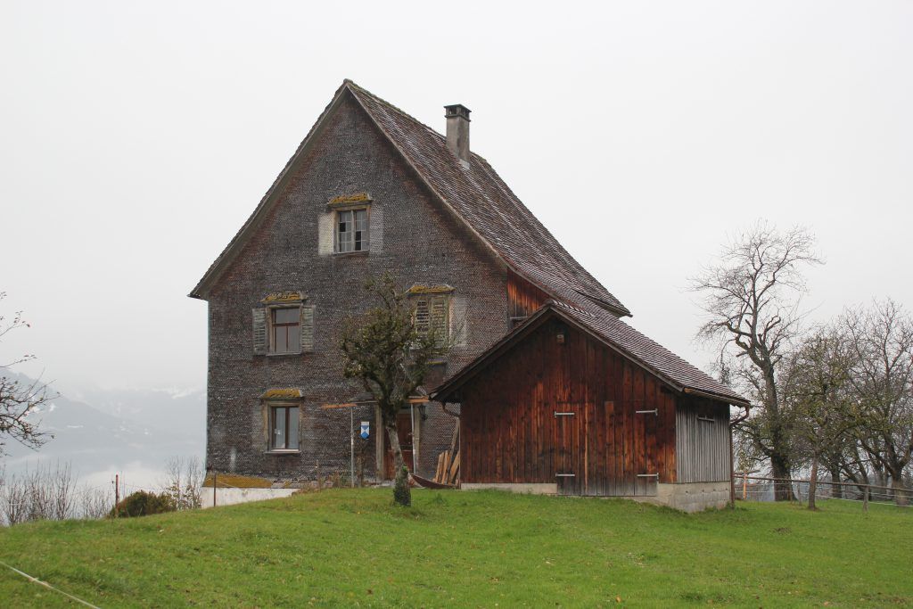 Pfarrhof in Düns wieder mit Leben füllen