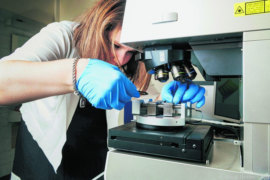 Neu entwickeltes Glas ist biegsam