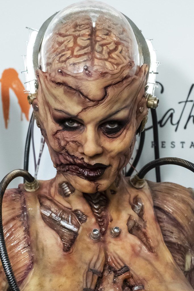 Gruseliger Alien