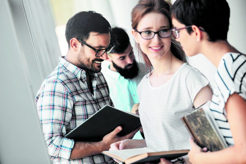 Berufsbegleitend studieren am BFI