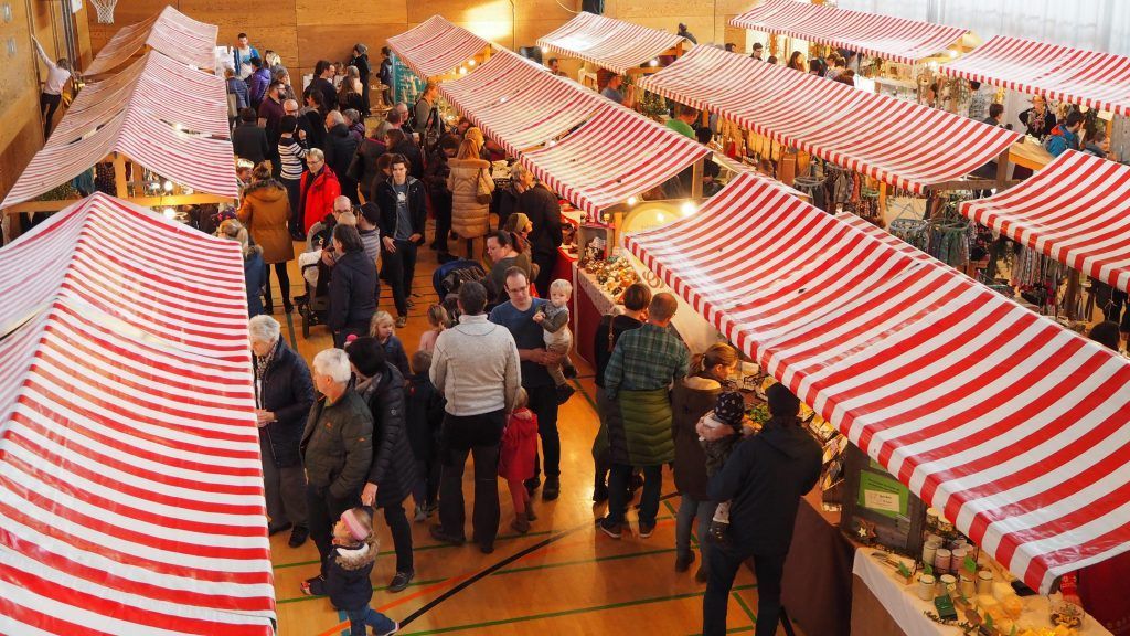 Aktiver und kreativer Adventzauber in Zwischenwasser