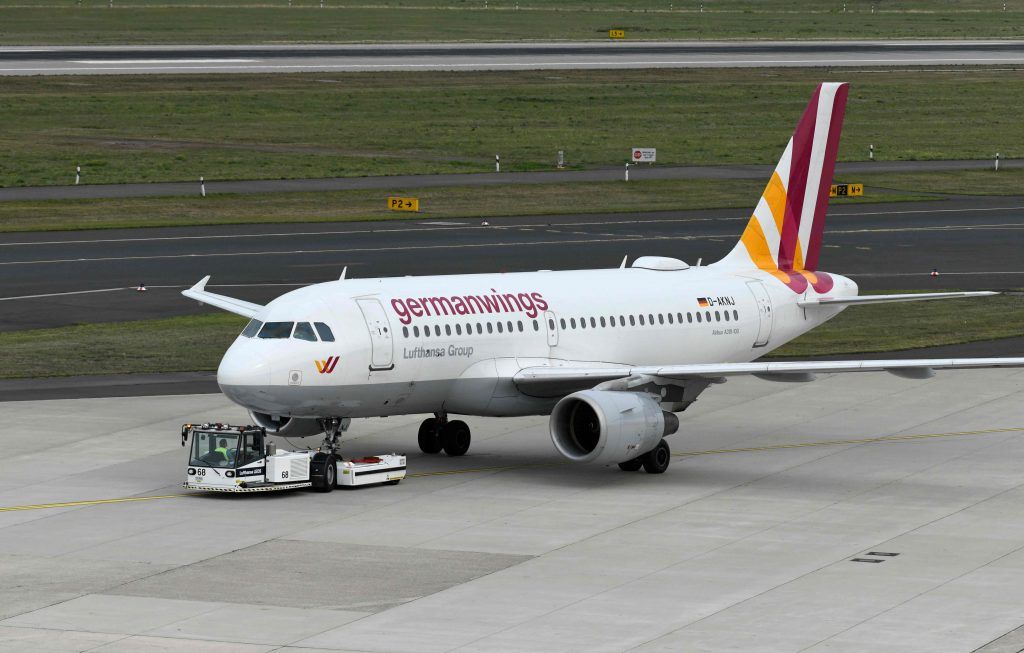 Lufthansa-Flugbegleiter streiken rund um Silvester