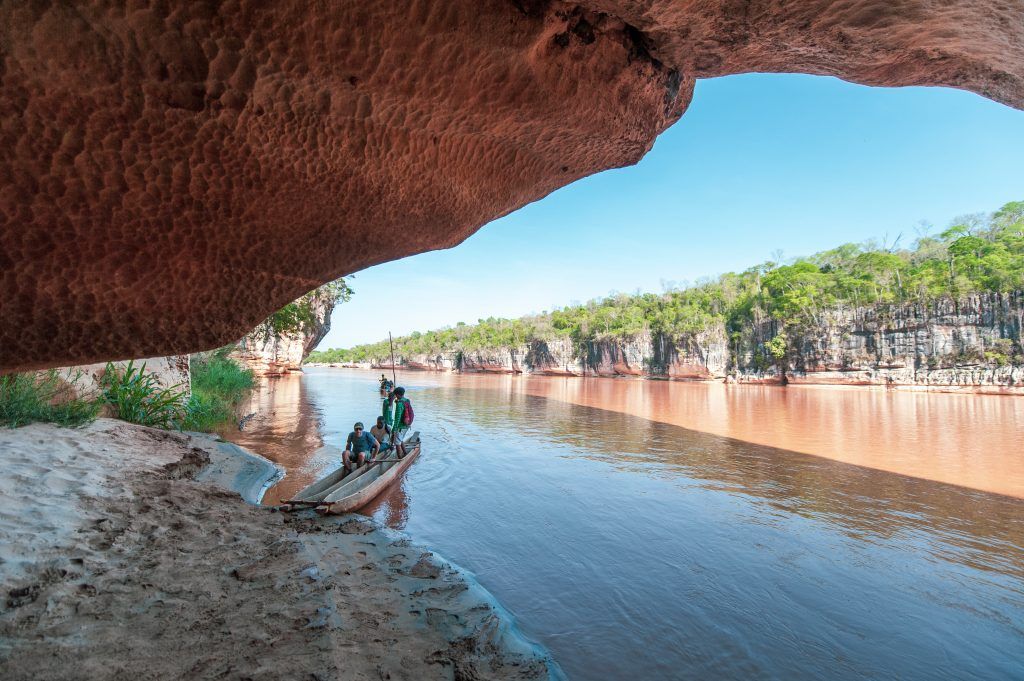 Madagaskar: Flussfahrt auf dem Tsiribinha