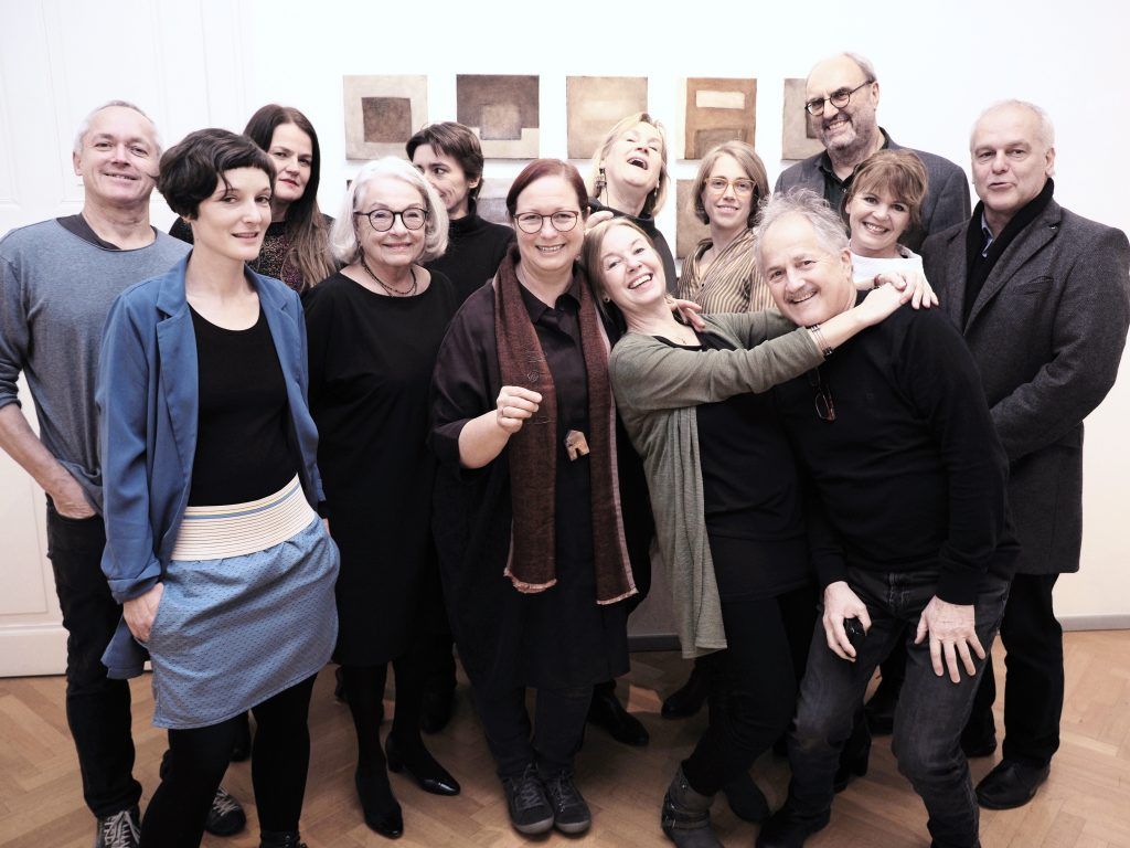 Vernissage für kleine Formate in der Villa Claudia