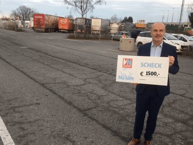Willibald Nigsch, Obmann des Zentralverbandes Spedition & Logistik Landesgruppe Vorarlberg, gehört zu den treuen Spendern von „Ma hilft“. Auch heuer spendierte der Zentralverband wieder 1500 Euro. Danke. VN/sca