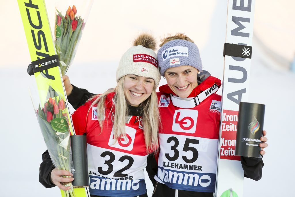 Skispringen: Dornbirnerin Eva Pinkelnig gewinnt Weltcup in Sapporo