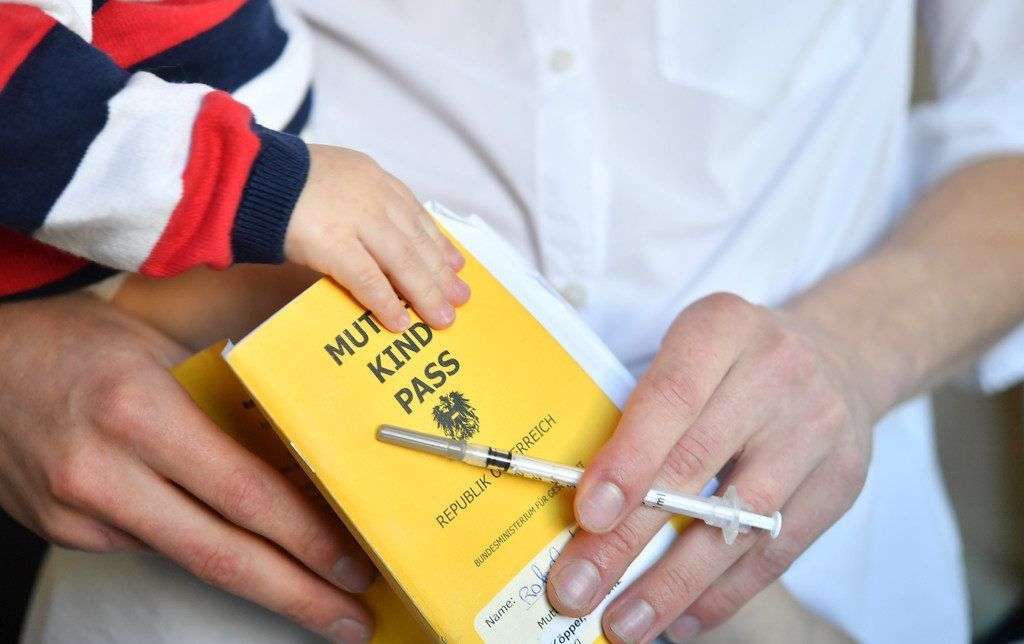 Mutter-Kind-Pass: Länder drängen auf Reform