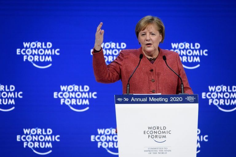 Die deutsche Bundeskanzlerin Angela Merkel in Davos.AFP