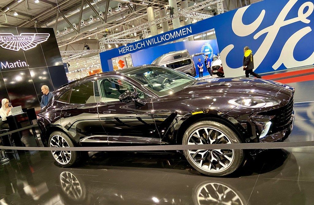 Auch James Bond wird bald im SUV vorfahren