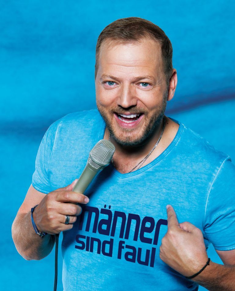 Mit seinen scharfsinnigen Beobachtungen trifft Mario Barth den Nerv des Publikums.Mayk azzato