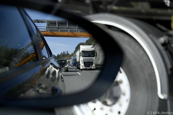 Bayern kritisiert Tirols geplante strengeren Lkw-Kontrollen