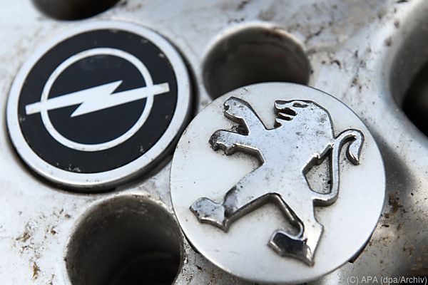 PSA strotzt vor der Fusion mit Fiat Chrysler vor Kraft