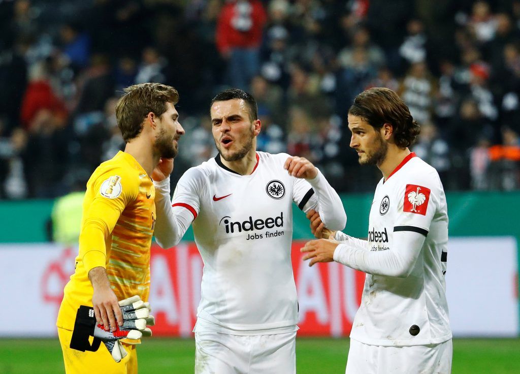 Adi Hütter mit Frankfurt im deutschen Pokalviertelfinale