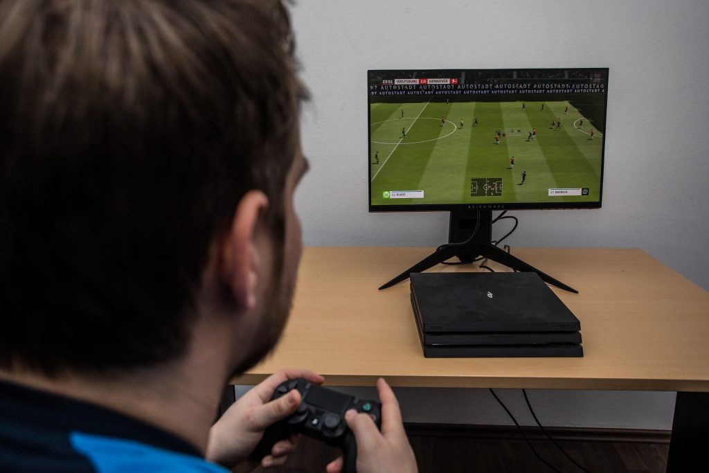 VN.at präsentiert den eSportsCup