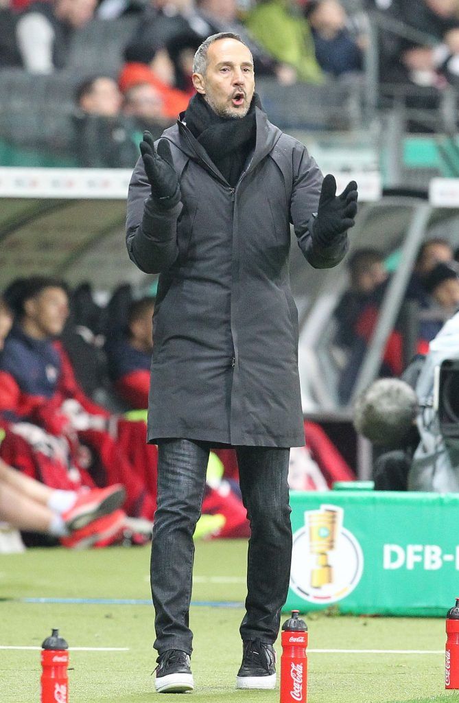 Adi Hütter mit Frankfurt im deutschen Pokalviertelfinale