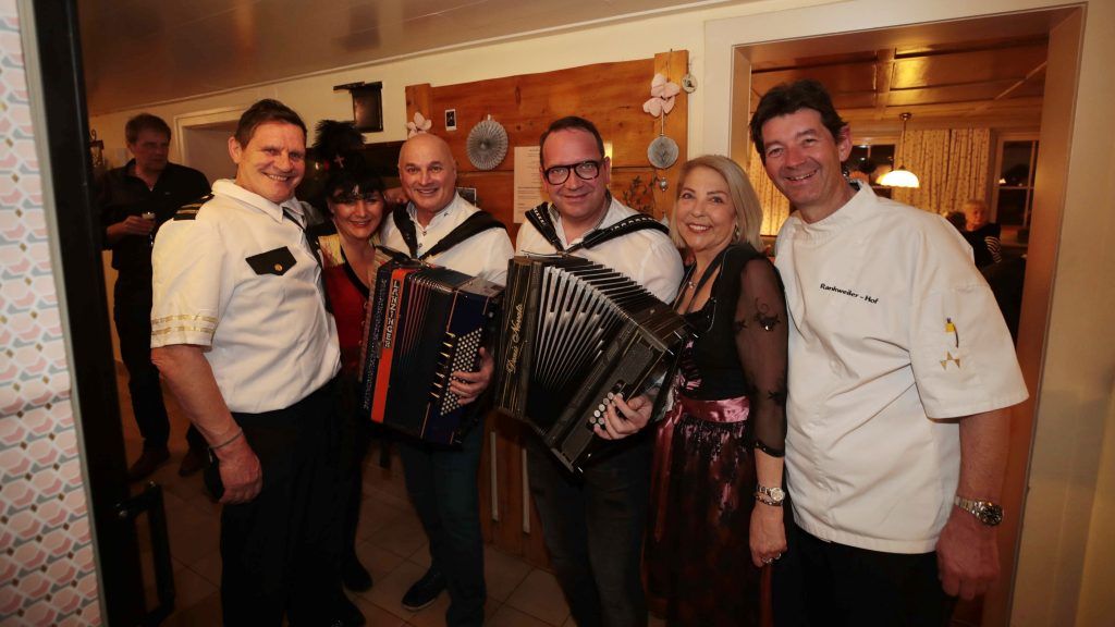 Erster Dämmerschoppen im Rankler Hof