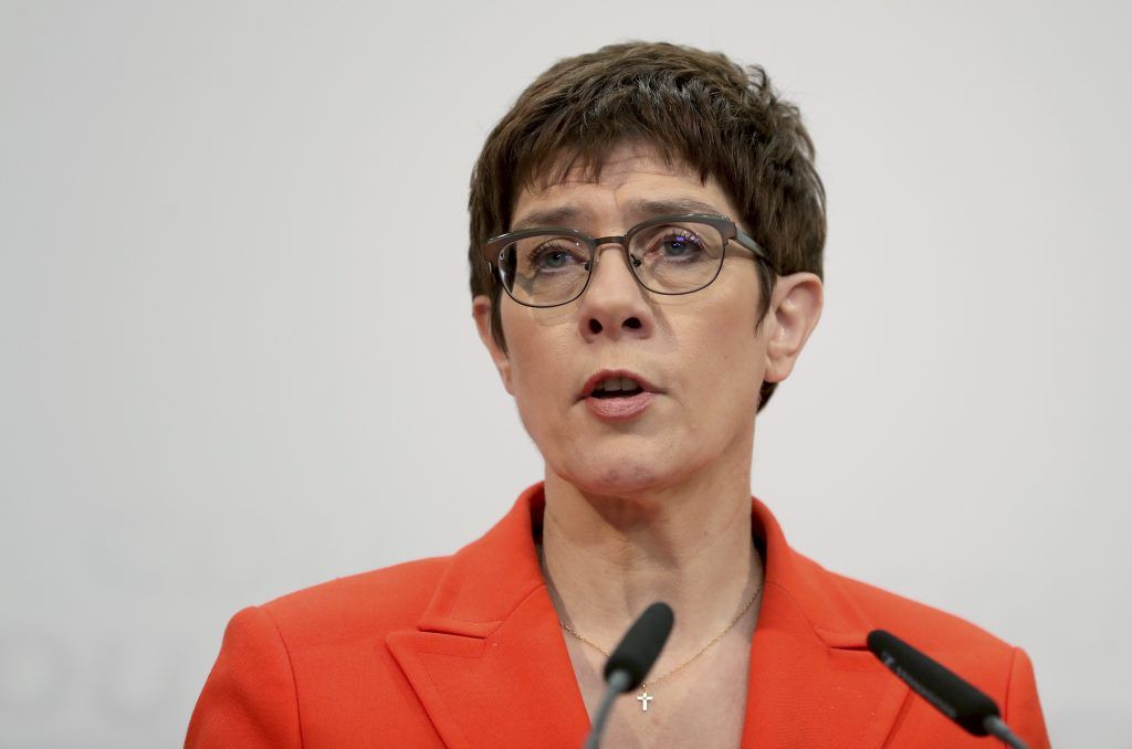 Kramp-Karrenbauer will bald CDU-Vorsitz abgeben