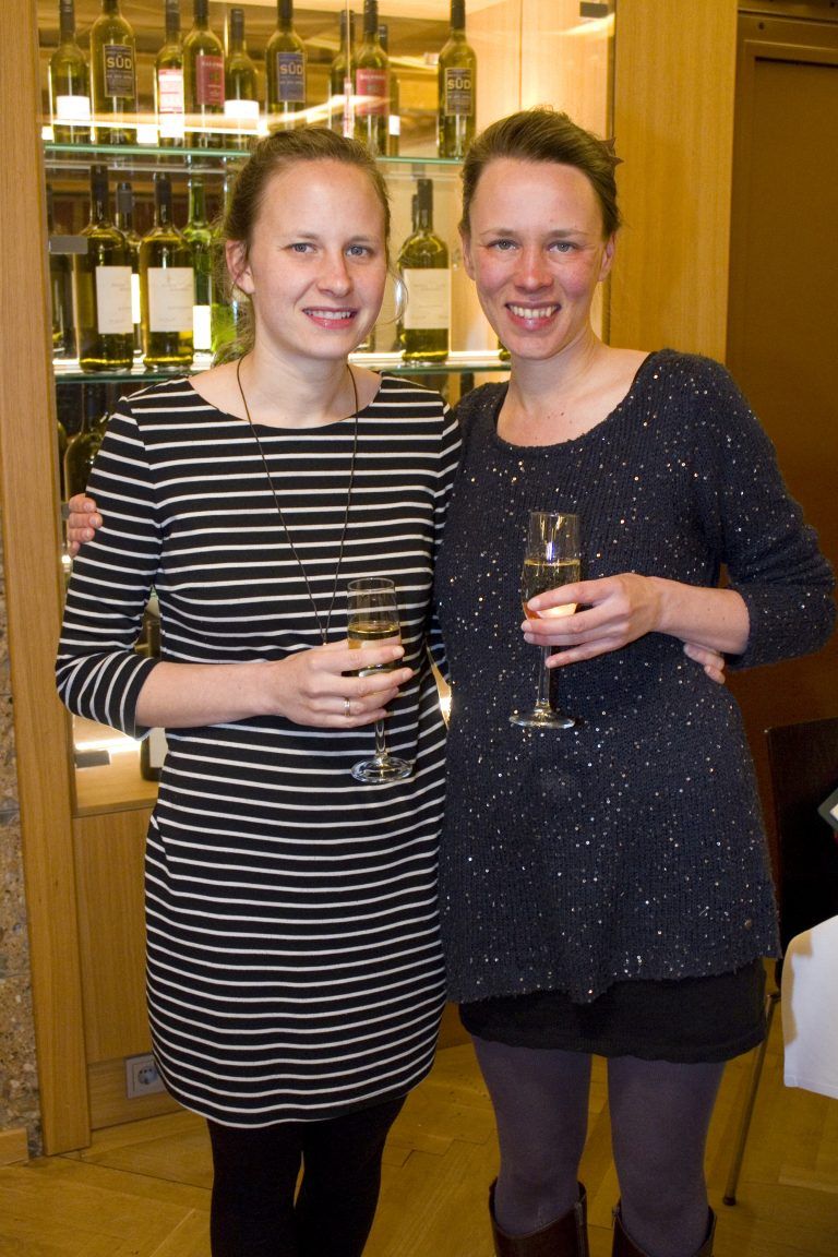 Lisa Mathis und Lea Wimmer genossen den Abend.