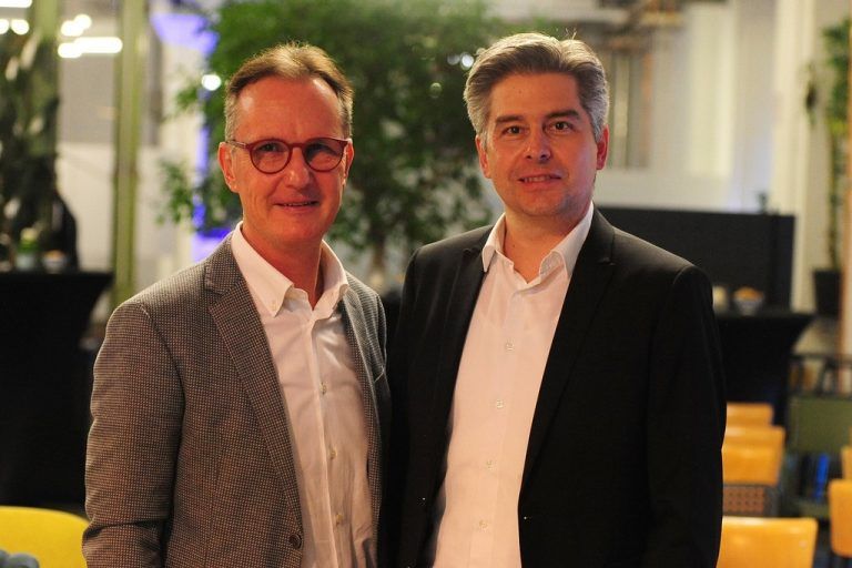 Der neue Obmann Hanno Lecher (r.) und sein Vorgänger Guntram Mäser.WB