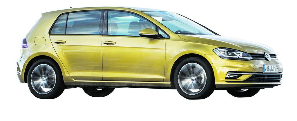VW Golf fällt leicht zurück