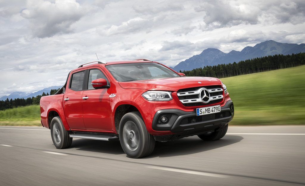 Autonews der Woche Produktionsende für die X-Klasse von Mercedes / Facelift für den Renault Megane / Hummer unter Starkstrom