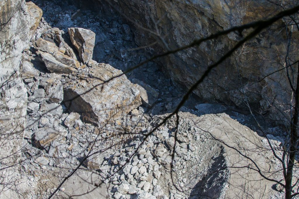 Nach Felssturz muss die Brücke im Rappenloch abgetragen werden