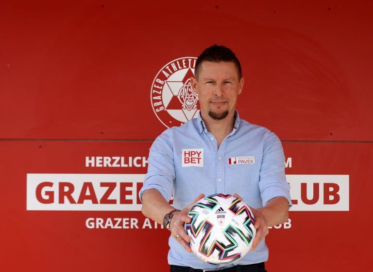 Gernot Plassnegger ist zurück im Trainergeschäft. Der 41-Jährige übernimmt den Zweitligaklub Grazer AK. <span class="copyright">GEPA</span>