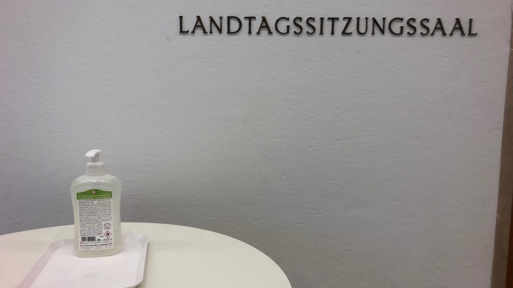 Landtagssitzung im Zeichen des Virus