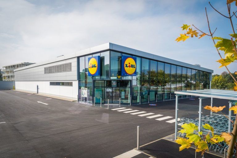 Lidl plant in Dornbirn und Lustenau jeweils eine Erweiterung der Filialfläche. lidl