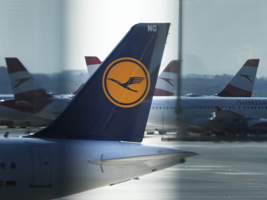 Lufthansa fliegt Milliardenverlust ein