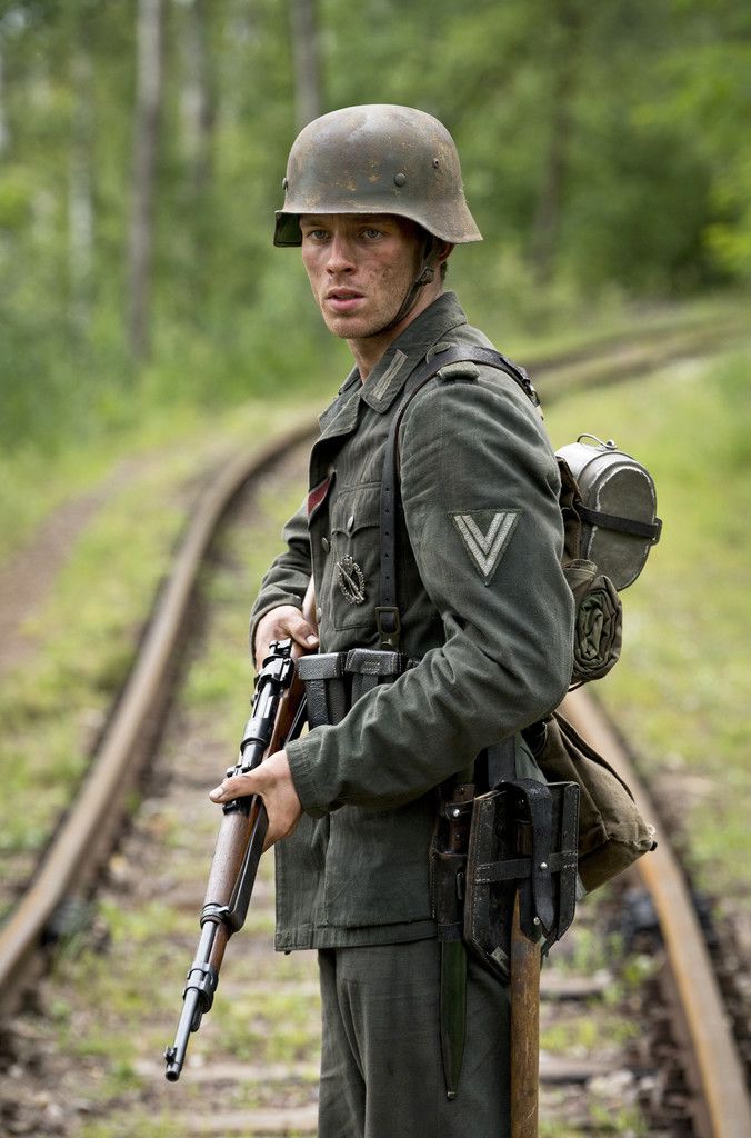 Jannis Niewöhner spielt in dem ARD-Drama „Der Überläufer“ einen Wehrmachtsdeserteur. NDR/Dreamtool Entertainment