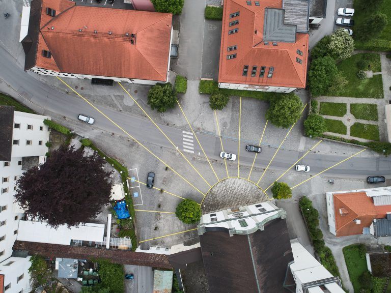 So sieht der Platz aus der Vogelperspektive aus. Die Strahlen werden mit der Zeit wieder verblassen. <span class="copyright">Gunz</span>