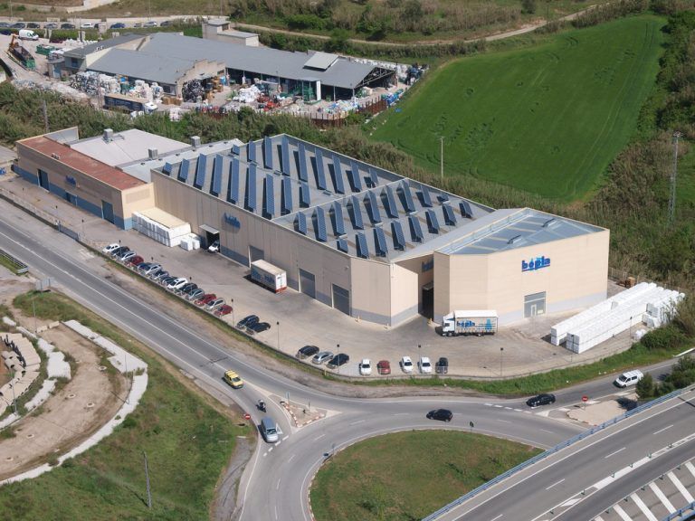 Bopla-Übernahme stärkt Alpla-Portfolio bei Kosmetik, Körper- und Haushaltspflege. FA