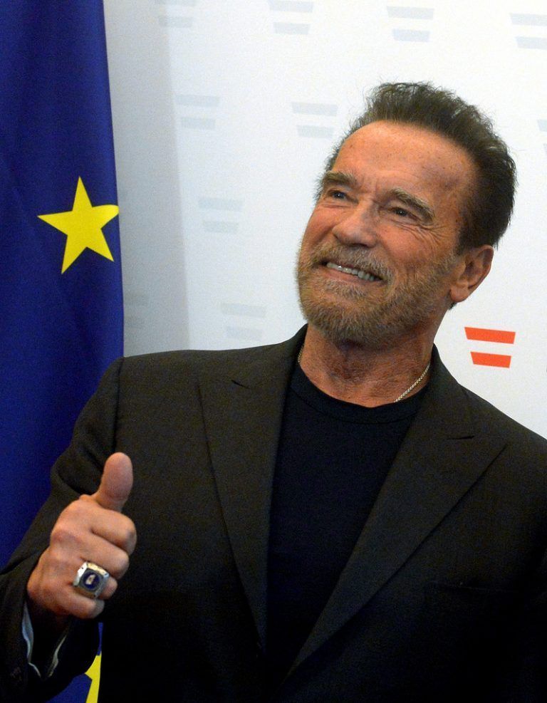 Arnie ist Opa geworden