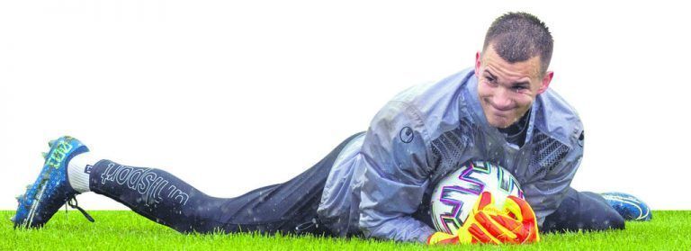 Florian Eres könnte heute im Cupfinale sein erstes Pflichtspiel für die Austria liefern. gepa