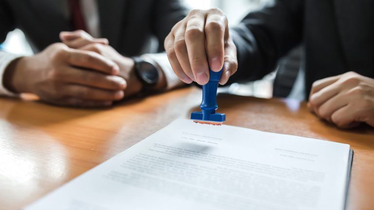 So wirkt sich Kurzarbeit aus: Corona zeigt Unterschied