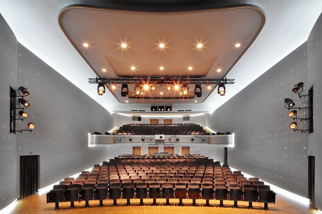 Vorarlberger Landestheater kehrt Meta den Rücken