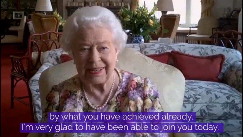 Die 94-jährige Queen gab Videokonferenz-Debüt